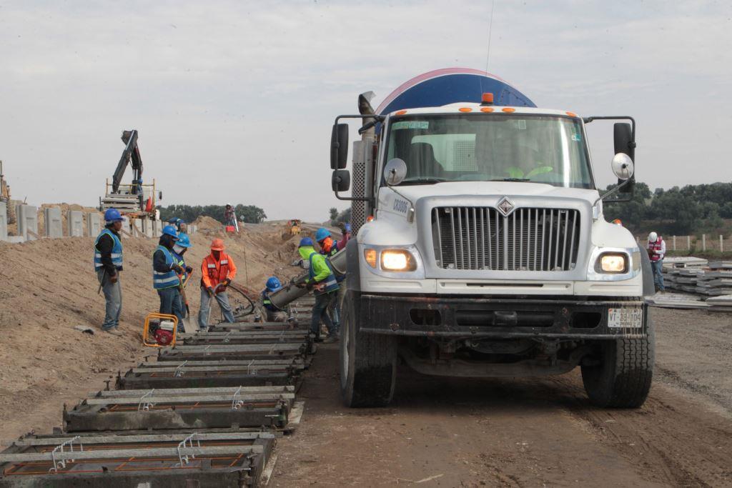 La autopista Cuapiaxtla-Cuacnopalan, vialidad que consta de 63.6 kilómetros, de los cuales se intervienen 26 kilómetros que registran un progreso del 