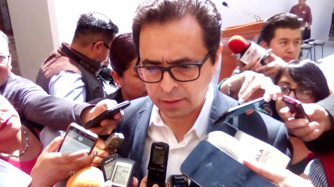 Titular de la SEPE, Manuel Camacho Higareda, sostiene que hay solo 3 casos de acoso escolar (Adolfo Tenahua).