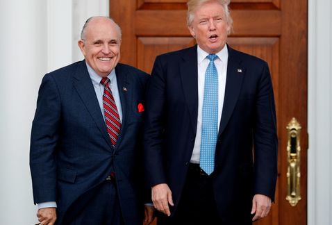 Rudy Giuliani y Donald Trump.