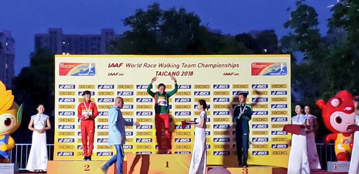 'Lupita' González obtuvo Oro en la Copa del Mundo de Marcha en Taicang, China (Twitter @_LupitaGlez)