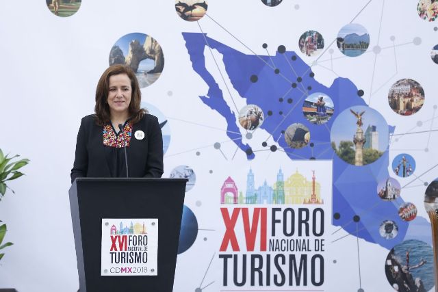 Margarita Zavala propuso  la creación de una red de vigilancia carretera  para proteger al turismo (Ariana Pérez).