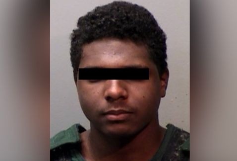 Samuel Hammett enfrenta cargos por el presunto asesinato de su padre, cuando éste quiso despertarlo. (Foto: Fort Worth Police)