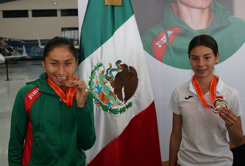 Guadalupe González y Alegna González, marchistas mexicanas