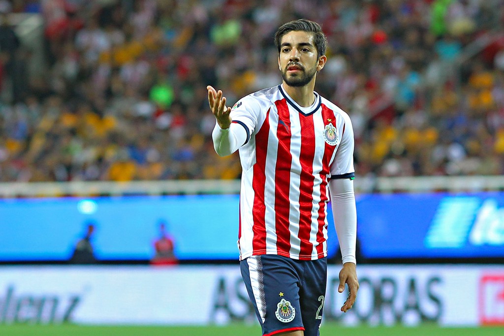 Rodolfo Pizarro fue multado con 2000 UMAs (Imago7)