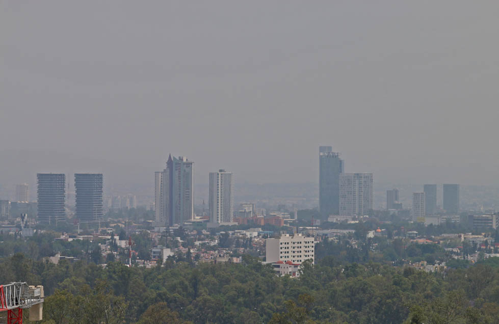 La salud ciudadana está deteriorándose por la exposición cotidiana al ozono y no se diga de las enfermedades emergentes, en tiempos de cambio climátic