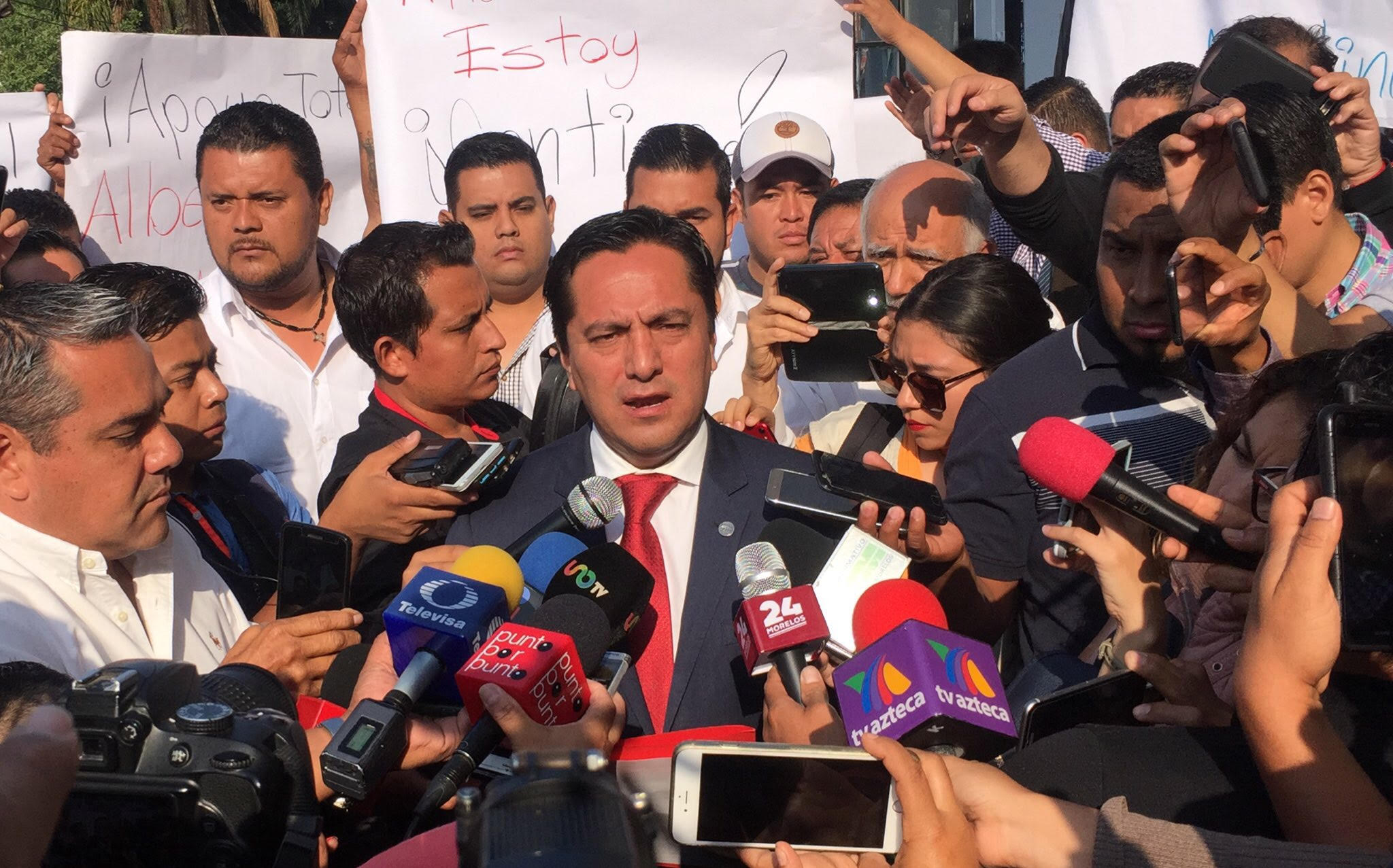 El ex dirigente acusó que fue sancionado fuera de los estatutos del PRI. (David Monroy)