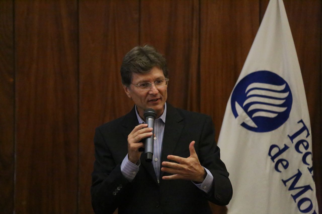 Enrique de la Madrid Cordero, secretario de Turismo. (Jorge López).