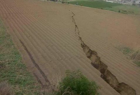 El hundimiento de la ciudad pudo haber sido causante de la grieta que afectó el acueducto.