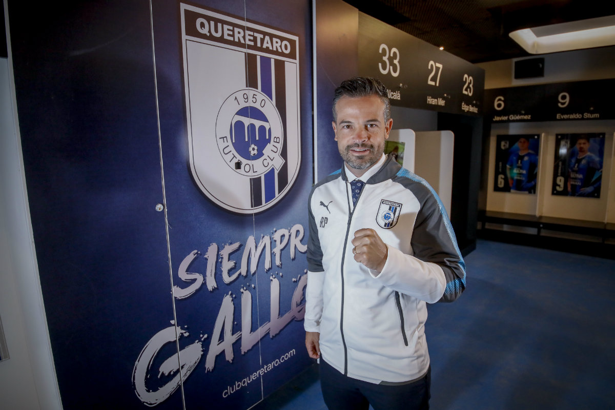 Rafa Puente es presentado como director técnico de Querétaro (Imago7)