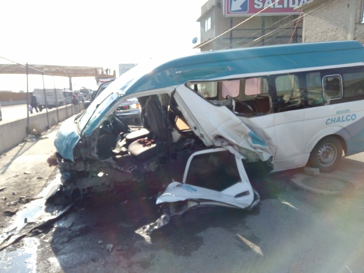La unidad se impactó por viajar a exceso de velocidad. (Jorge Becerril )