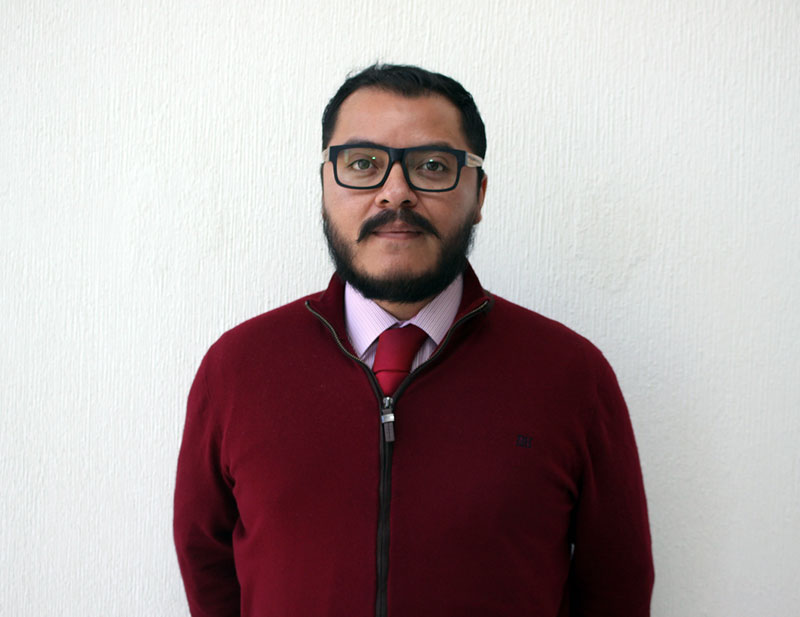 Aconsejó a los alumnos de la instrucción tomarse en serio la vida universitaria. (Cortesía)