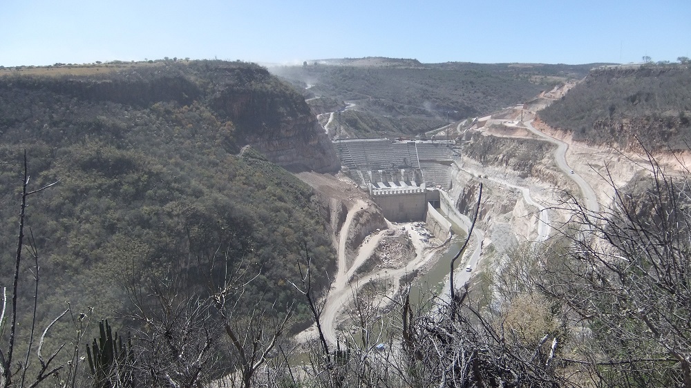 Exportar agua de Los Altos a El Bajío no pondera efectos ambientales. (Agustín del Castillo)