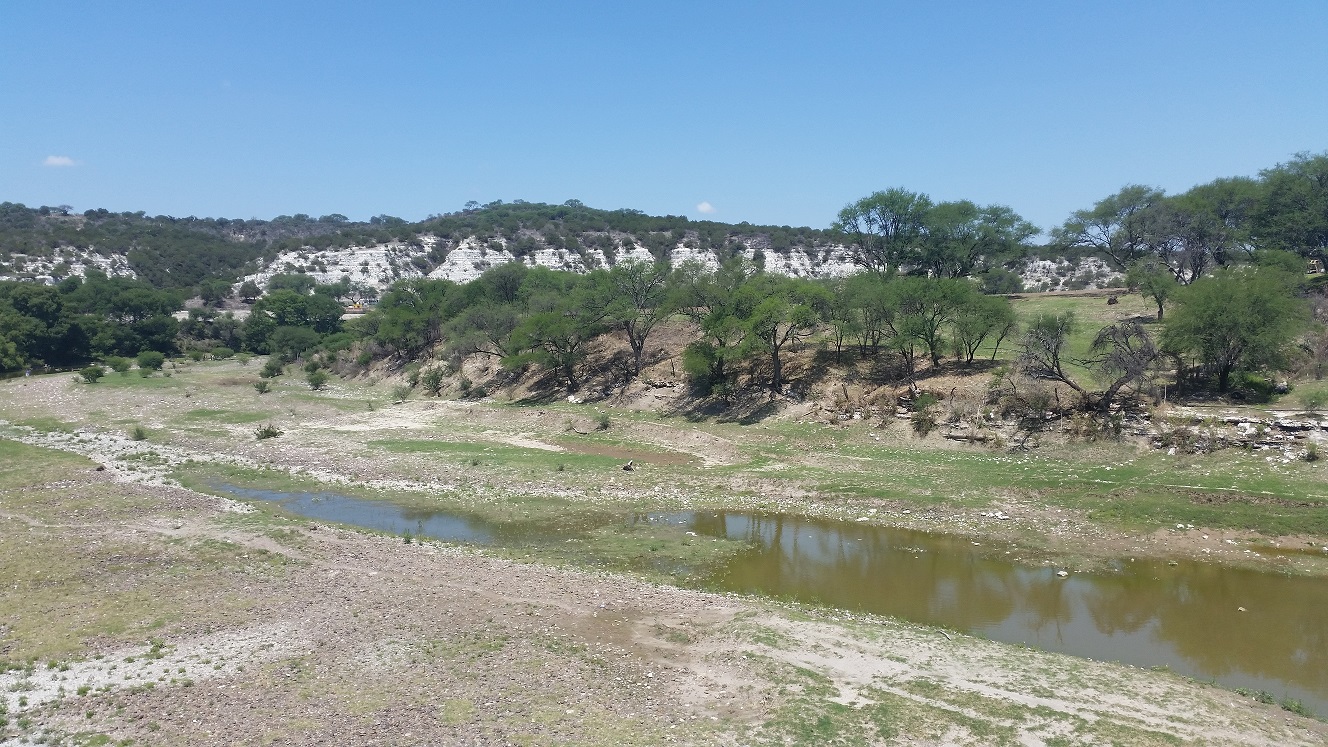 El río Verde a su paso por San Nicolás, ayer. (Agustín del Castillo
