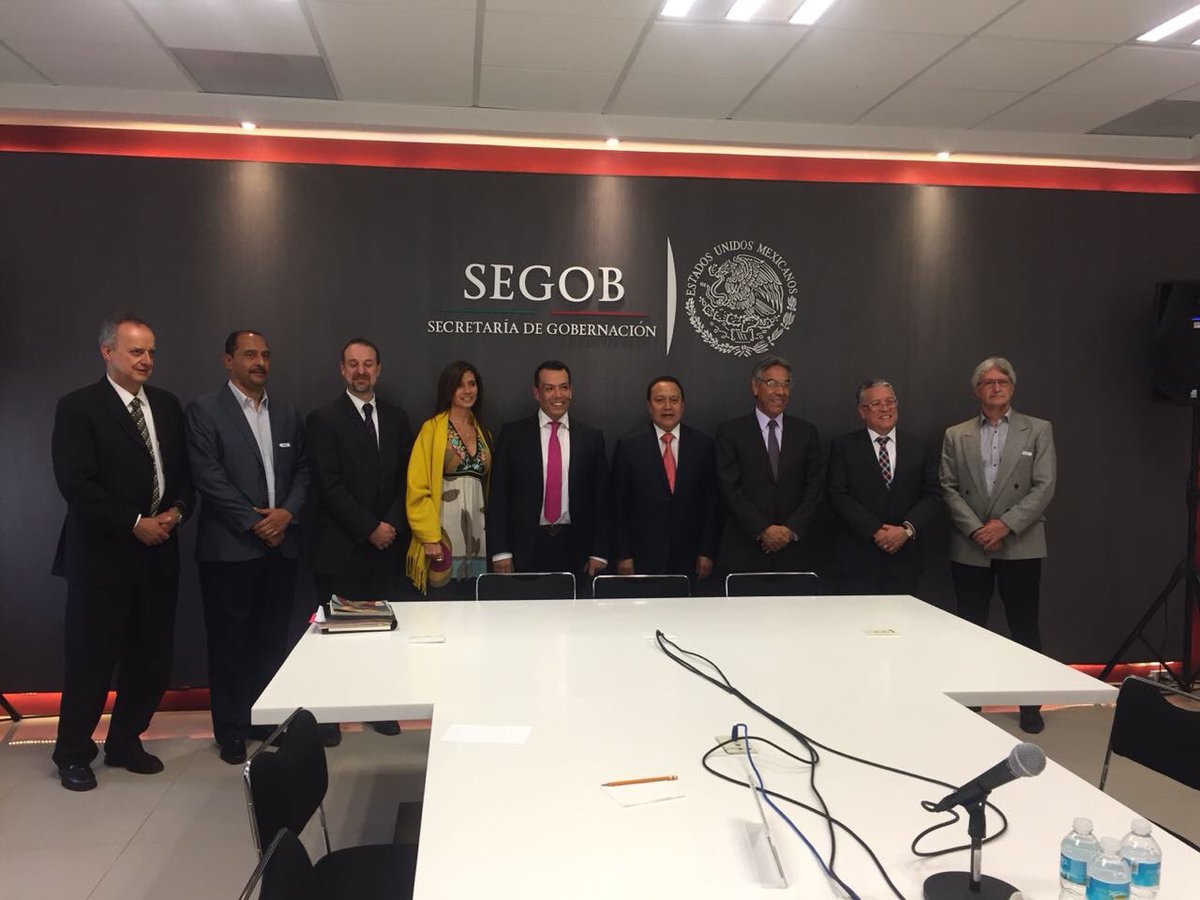 Roberto López Lara, informó que existe una mesa de trabajo en la Secretaría de Gobernación del gobierno federal en la que participan autoridades de Ja