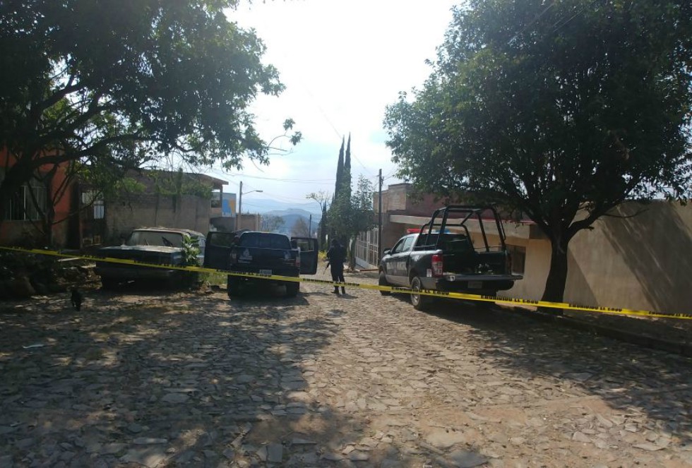 El asesinato ocurrió este domingo en una finca de la calle San Felipe de Jesús al cruce con Miguel Alemán. (Jorge Martínez)