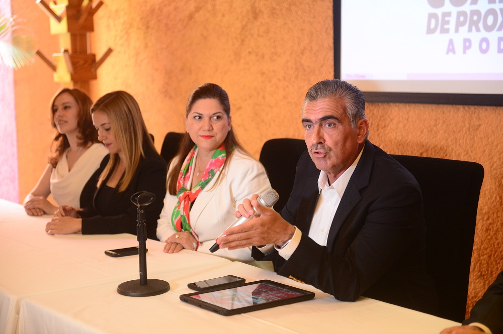 El candidato del PRI a la alcaldía de Apodaca, César Garza Villarreal. (especial)