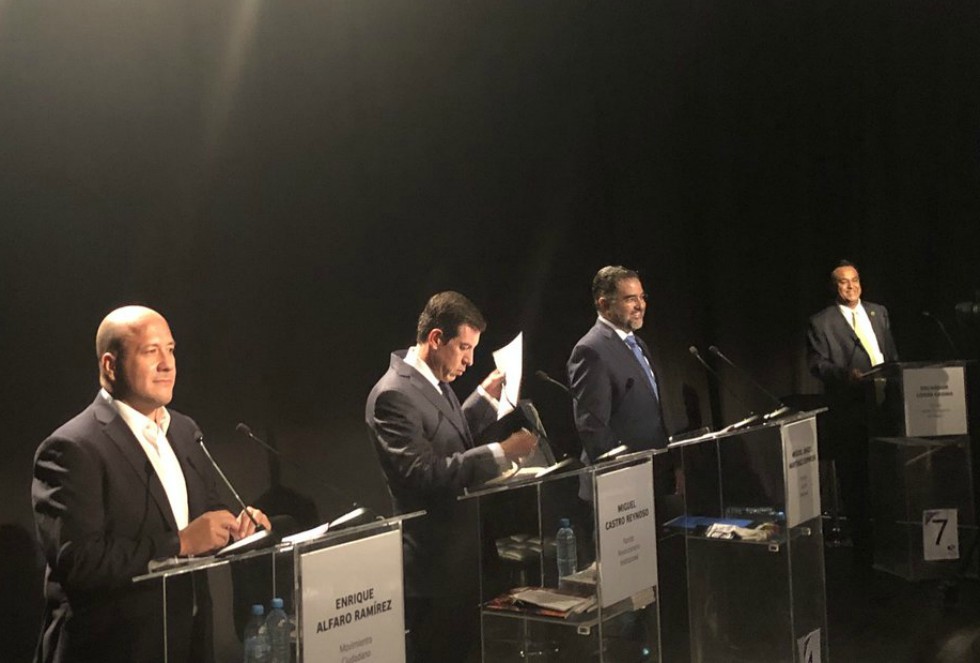 Los candidatos tuvieron cuatro minutos para presentar sus propuestas. (Cortesía)