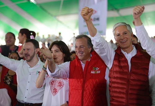 El gobernador Alfredo del Mazo asistió al encuentro político. (Especial)