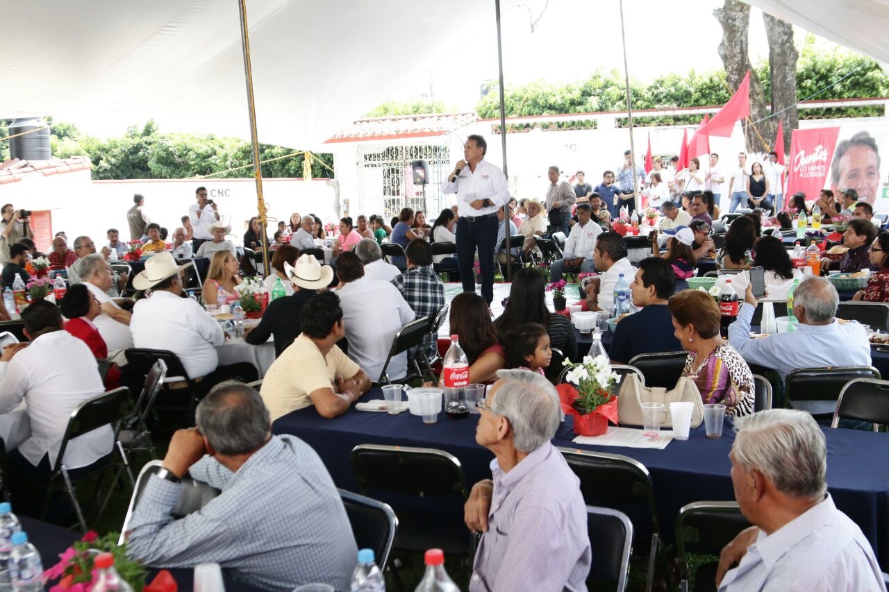 Meade Ocaranza sostuvo que el campo de Morelos se encuentra abandonado desde que hace varios años los gobiernos permitieron que se vendieran las tierr