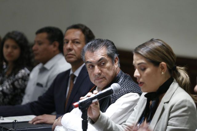 'El Bronco' dijo que el debate es para divertirse. 