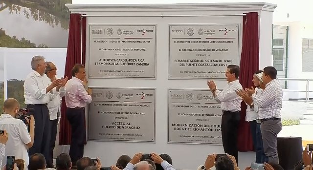 Peña Nieto pidió proyectar confianza para atraer inversiones. 