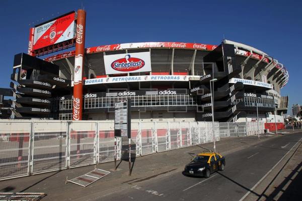 Encuentran cadáver en el estadio de River Plate