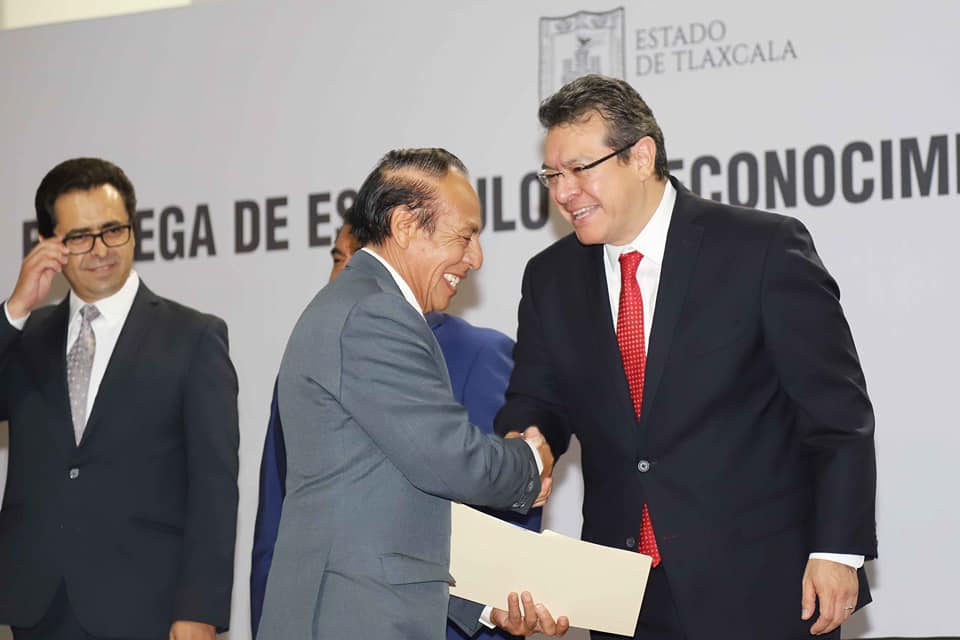 Gobernador Marco Antonio Mena Rodríguez, encabeza ceremonia del Día del Maestro (Adolfo Tenahua).