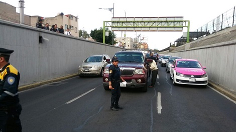 La camioneta es resguardada por personal de la SSP.