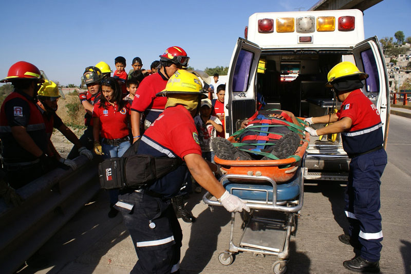 El personal de Capufe localizó en el kilómetro 91 de la autopista México-Querétaro al hombre. (Cortesía)