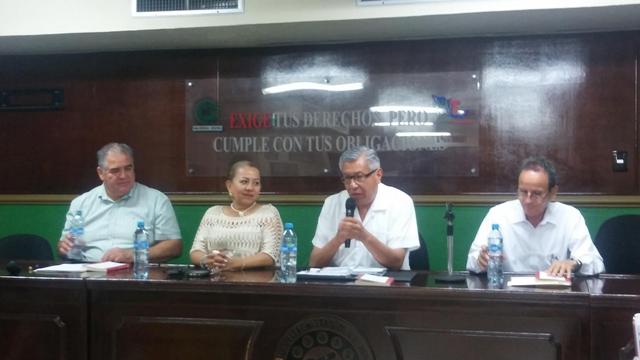 Rueda de prensa en el Centro Histórico de Tampico.