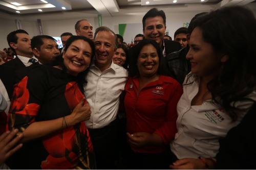 José Antonio Meade se reunió con simpatizantes tras el segundo debate presidencial. (Jorge Carballo)