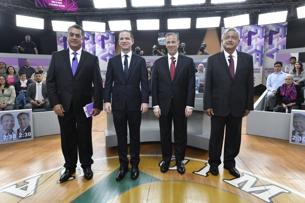 Los cuatro candidatos a la Presidencia de la República antes del segundo debate.