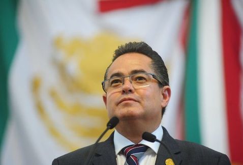 El legislador Leonel Luna acusó a Morena de obstaculizar la gestión de los recursos para la reconstrucción. (Tomada de Twitter)