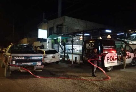 De los 2 mil 343 asesinatos reportados en abril, mil 595 casos (que equivalen a 68 por ciento) se cometieron mediante una arma de fuego. (Archivo)