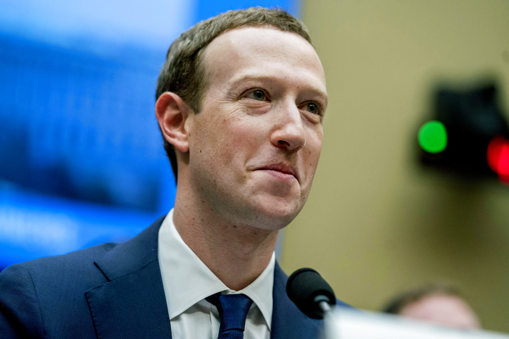 El Parlamento Europeo buscará aprender más sobre los datos que está recabando Facebook. (AP)