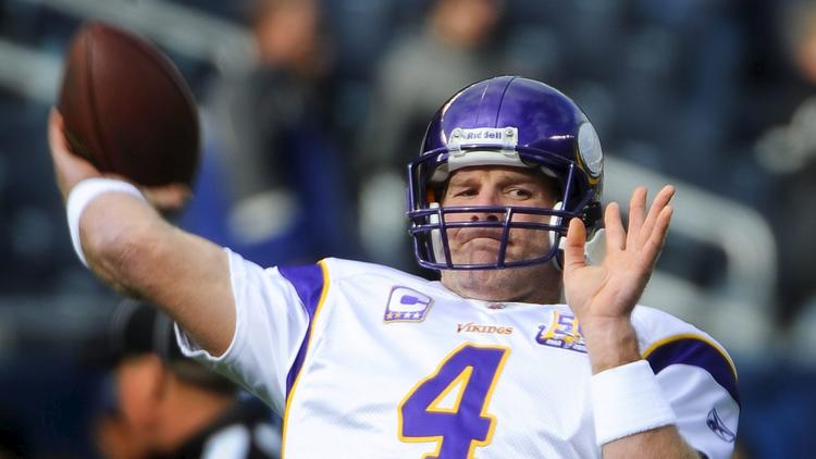 Brett Favre admite alcoholismo y farmacodependencia (EFE)