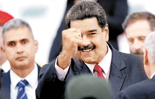 Maduro fue ayer proclamado oficialmente presidente reelecto para gobernar hasta 2025. (Ariana Cubillos/AP)