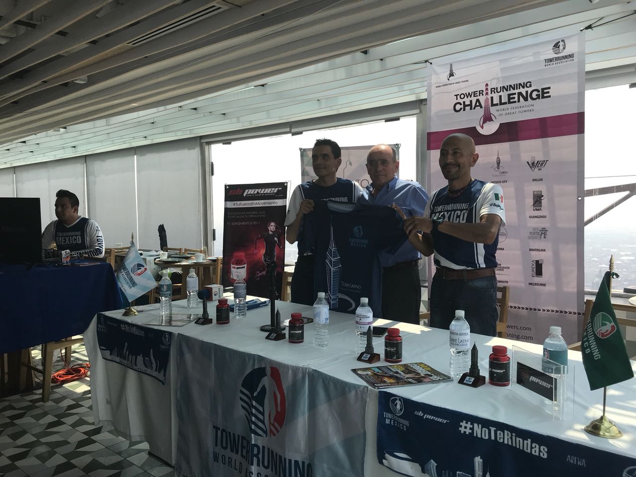 Se presentó la Cuarta carrera del Towerrunning Challenge de la Ciudad de México