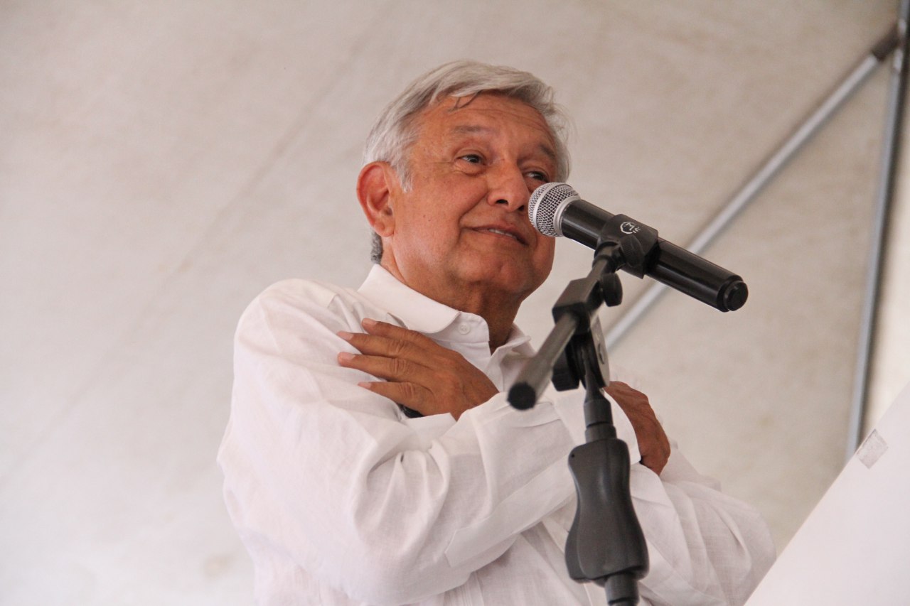 El tabasqueño cerró su gira por Jalisco en el municipio de Autlán de Navarro. (Cortesía)