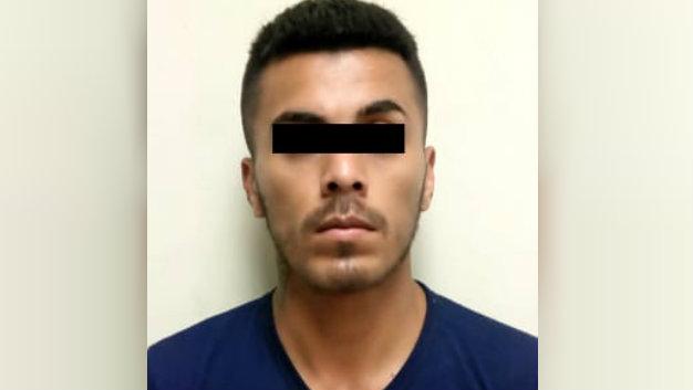 El hombre fue identificado como Alan Armando T., de 25 años.