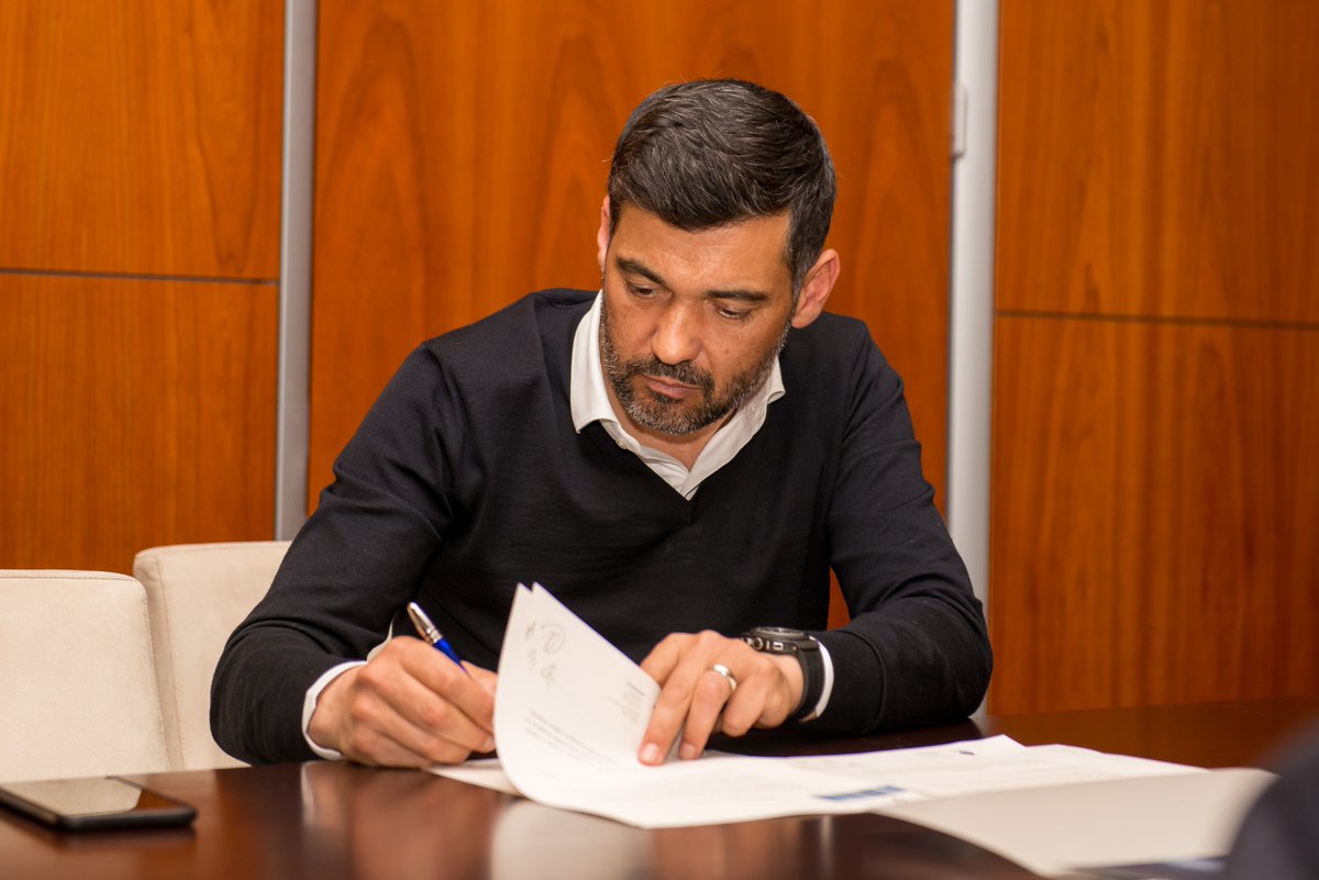 Sergio Conceição renueva contrato con el Porto (Twitter  @FCPorto)