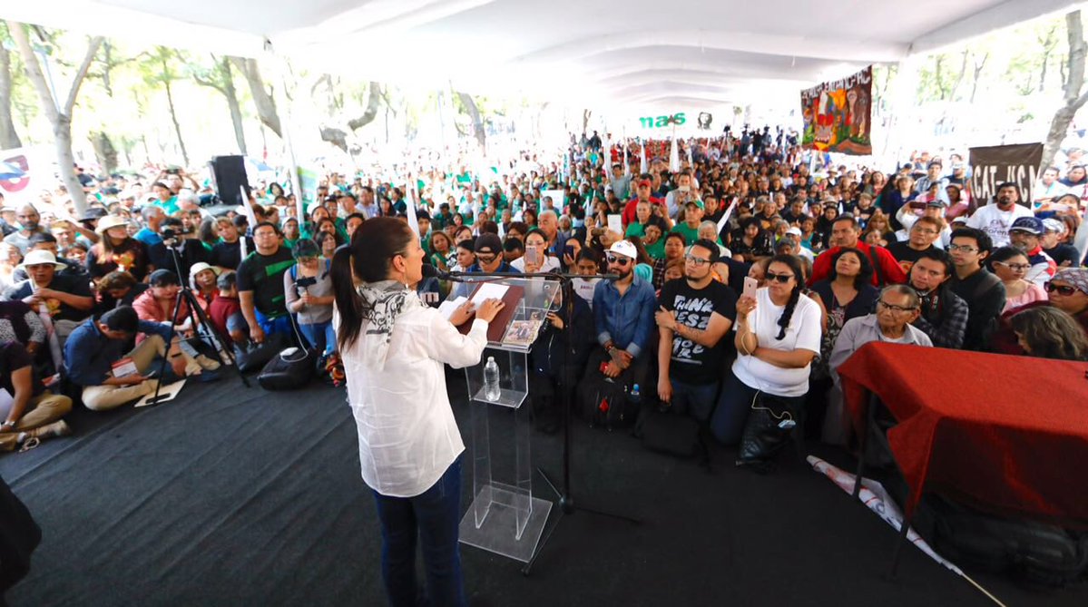 Subrayó que las 100 mil acciones de vivienda se realizaran en zonas donde haya más servicio y que no tengan gran impacto. Twitter