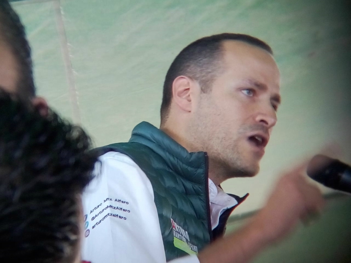 Arturo Martínez Alfaro arrancó su campaña en la explanada de San Martín, en la cabecera municipal de Huixquilucan.