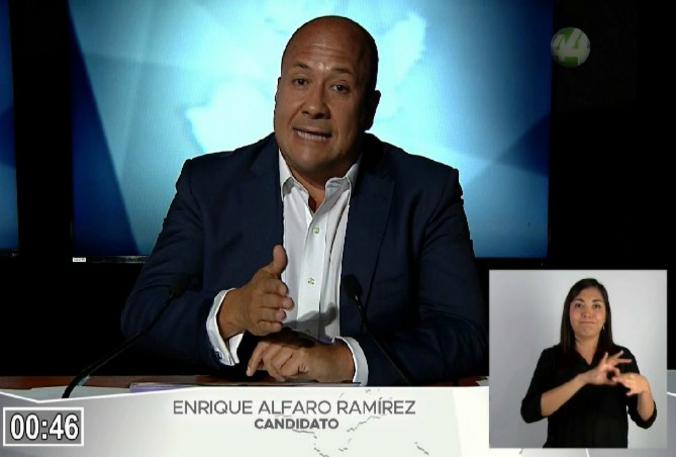 Enrique Alfaro destacó que solo el 10 por ciento de la infraestructura de primer contacto en salud tiene lo adecuado. (Cortesía)