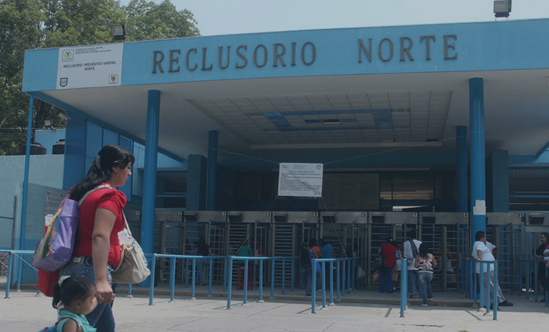Rascón dijo que para combatir la corrupción de deben definir responsabilidades de las alcaldías y el gobierno central.