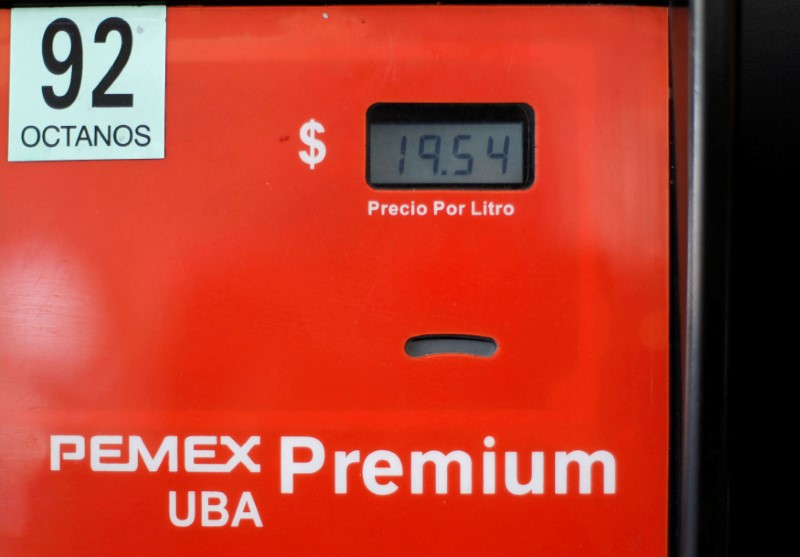Precios de las gasolinas. (Reuters)