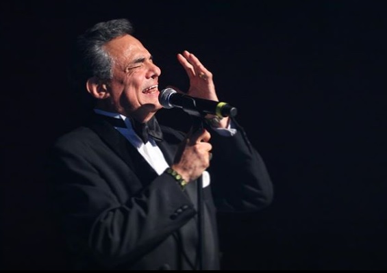 José José abandonó el hospital donde se encontraba en Miami.