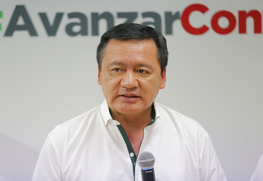 Miguel Ángel Osorio Chong, coordinador de campaña de candidato a Senadores del PRI. (Manuel Guadarrama)