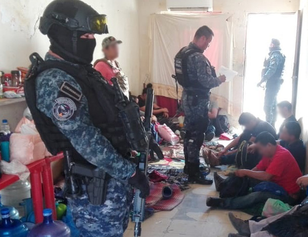 Migrantes privados de su libertad (Cortesía)