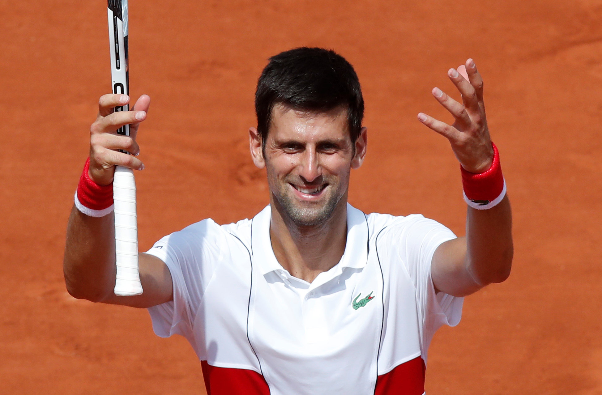 Novak Djokovic avanzó en el abierto de Roland Garros (Reuters)